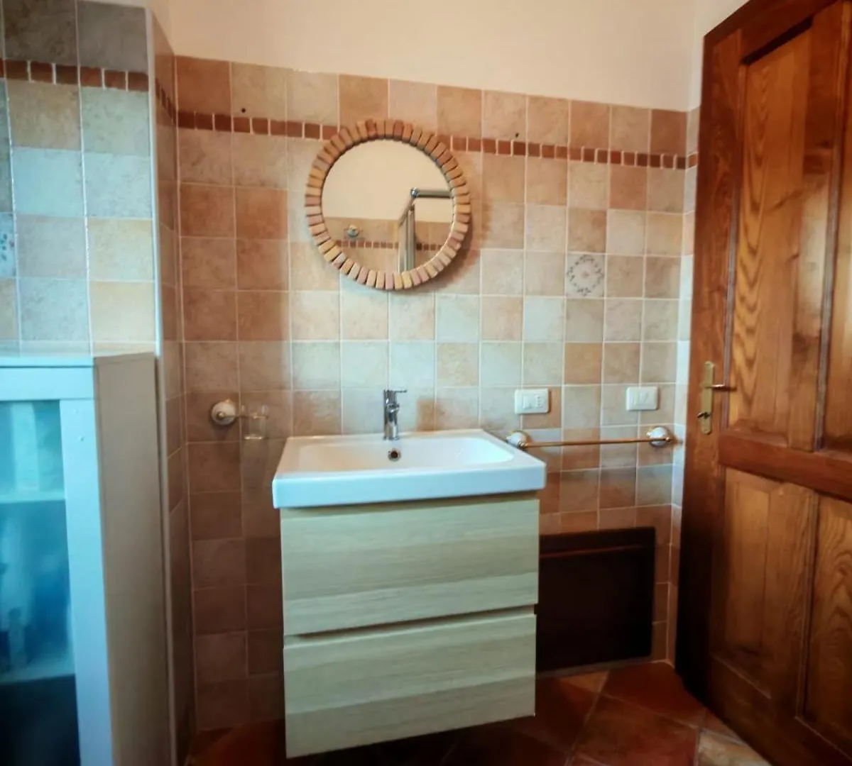 Villa Fra San Teodoro Lu Fraili Italia